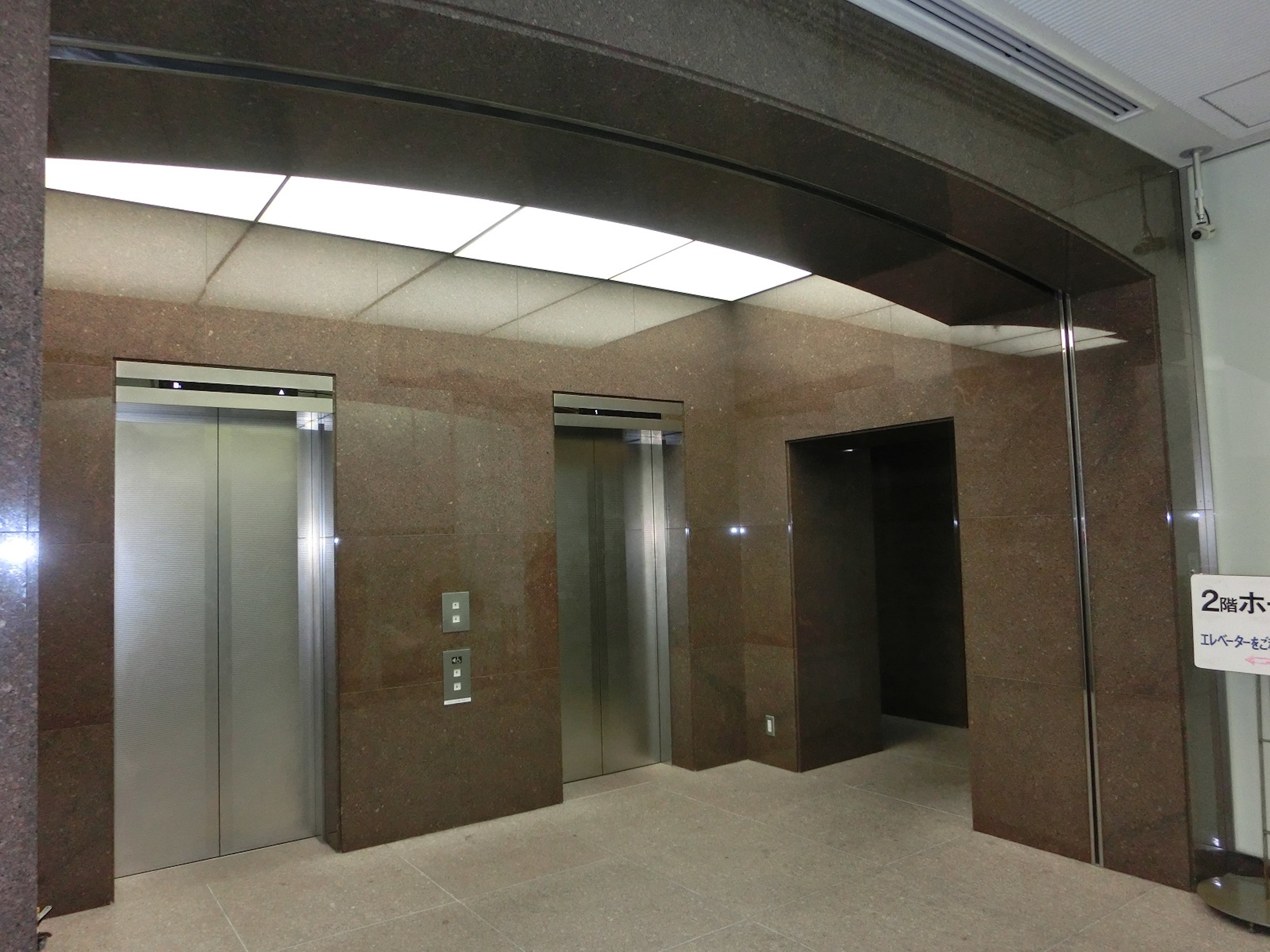 松江ビル エレベーター